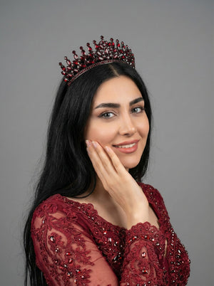 Mit Kristallsteinen Brautkrone im Königinnen-Stil funkelnd Hochzeits-Haaraccessoire