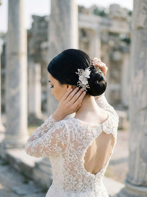 Zweiteilig Perle mit Blumen Braut Haarspange – elegant und funkelnd Dutt Accessoire