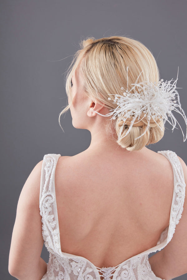 Auffällig mit Federn und Kristall Braut-Haaraccessoire – Dutt für funkelnd Design