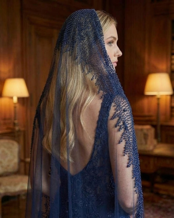 Bestickt Brautschleier – Handarbeit Eleganz