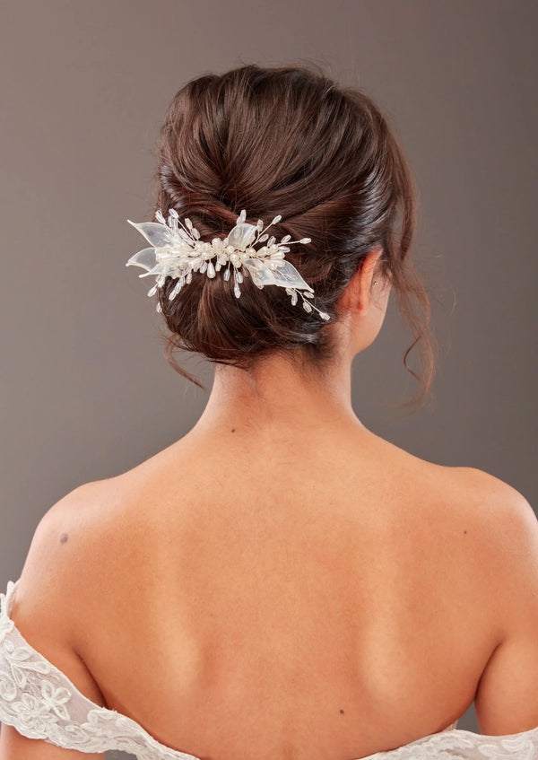 Minimalistisch mit Blumen Braut Haarspange – elegant und romantisch Dutt Accessoire