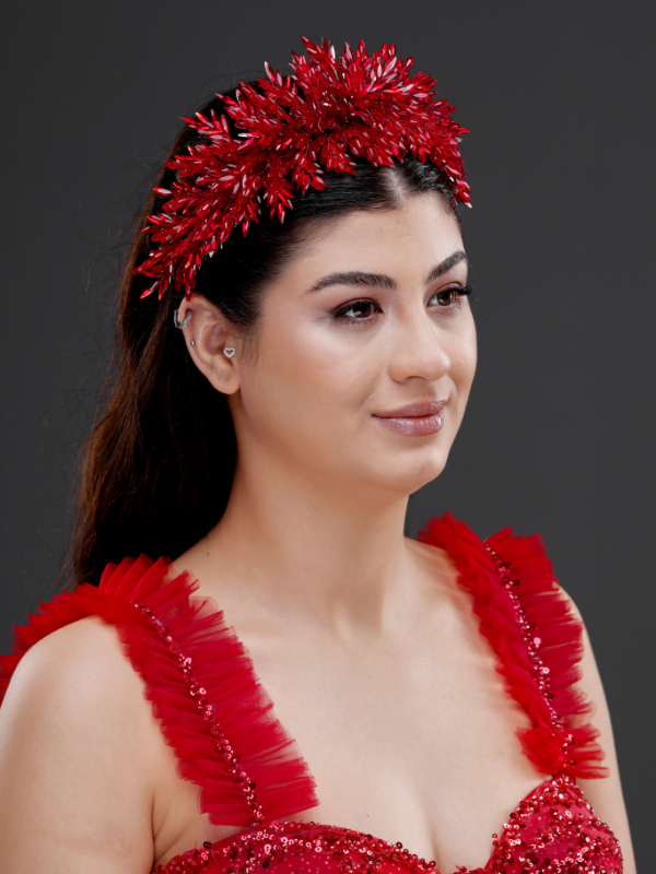 Üppig Kristall mit Blattdetails Brautkrone – funkelnd elegant Braut Headpiece