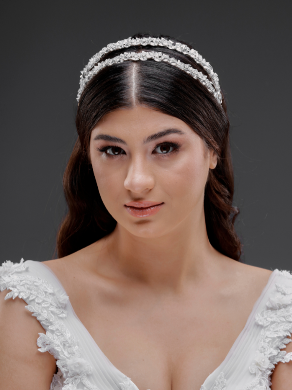Zweireihig Kristall-Brautkrone – elegant und modern Haaraccessoire