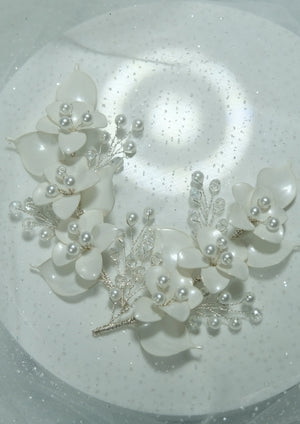 2-teilig mit Resin-Blumen Braut-Haaraccessoire