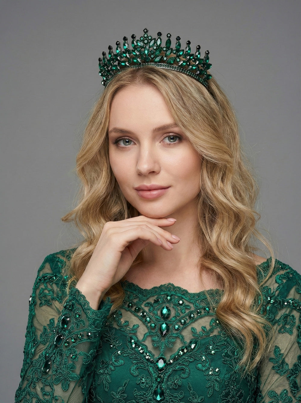Mit Kristallsteinen Brautkrone im Königinnen-Stil funkelnd Hochzeits-Haaraccessoire