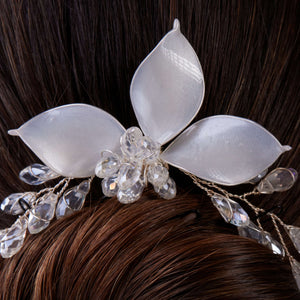 Blumen und mit Kristalldetails Braut Haarspange