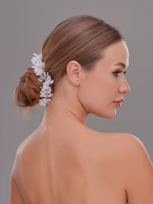 Elegant mit Perlendetails Braut Haarreif – handgefertigt mit Perlen Braut Haar Schmuck