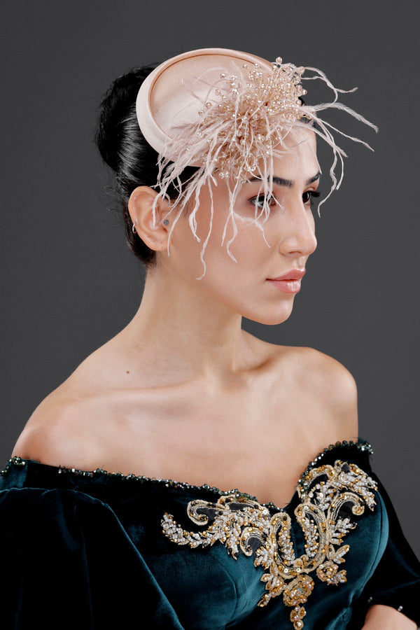 Vintage im französischen Stil Hut – Netz-Tüll elegant mit Details Design