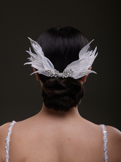 Flügelförmig Weiß Braut-Haaraccessoire
