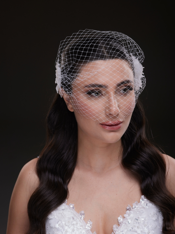 Vintage-Stil Kafes Tüllü Braut-Haaraccessoire – mit Blumendetails Standesamt Filesi