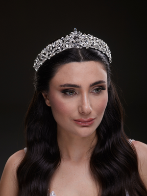 Mit Kristallsteinen funkelnd Brautkrone im Königinnen-Stil elegant Hochzeits-Haaraccessoire