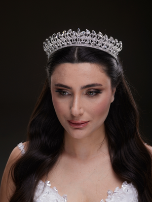 Mit Kristallsteinen funkelnd Brautkrone im Königinnen-Stil elegant Hochzeits-Haaraccessoire