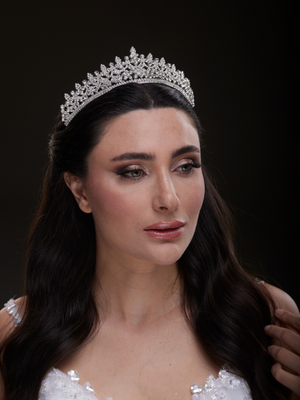 Mit Kristallsteinen funkelnd Brautkrone elegant Königinnen Modell Hochzeits-Haaraccessoire